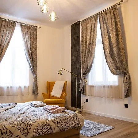 Apartment Serdika 1 *